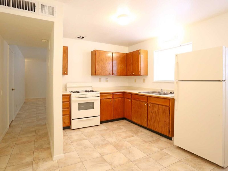 transmountain---free-utilities-el-paso-tx-three-bedroom-kitchen